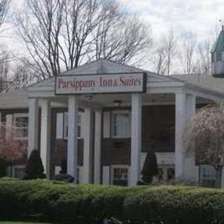 The Parsippany Inn And Suites Morris Plains Екстер'єр фото