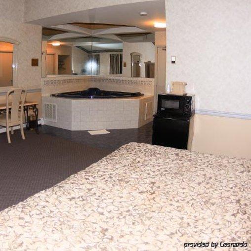 The Parsippany Inn And Suites Morris Plains Номер фото